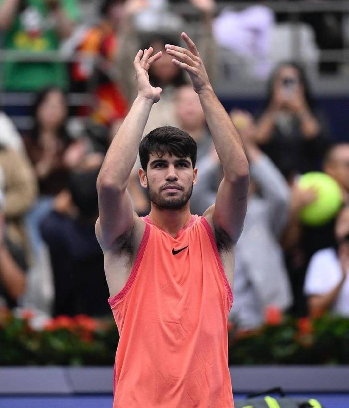 pg电子APP-麦肯罗赞阿卡天赋远超三巨头，罗迪克感叹他的人格魅力更让人敬佩